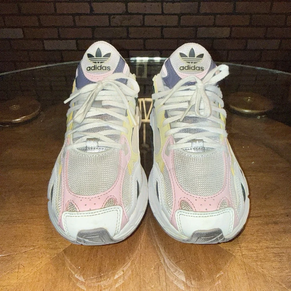 Women's Adidas Astir Sneakers GZ1637 White/Pink/Yellow Size 9